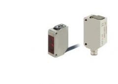 OMRON E3ZMLS61H2M Sensor