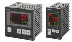 Omron E5AZQ3TAC100240 Temp Controller