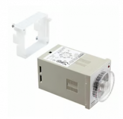OMRON E5C2-R20J-W AC100-240 32-572 Device
