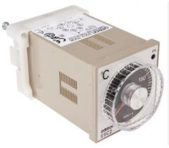 OMRON E5C2R20KAC1002400200 Controller