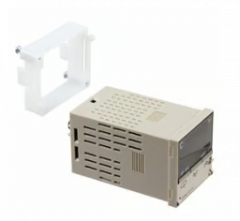 OMRON E5CS-RKJU-W AC100-240 Device