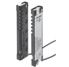 OMRON F39L12 Device