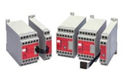 OMRON G9SA-EX031-T15 Relay
