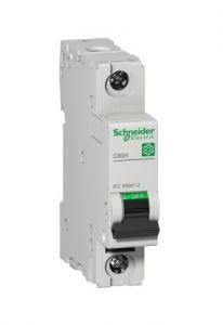 Schneider Electric M9F15104 Breaker