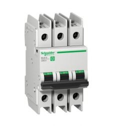 Schneider Electric M9F42315 Breaker