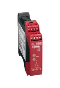 Schneider Electric XPSBAE3920P Relay