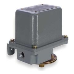 Square D 9012GAR4 Switch