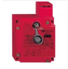 Telemecanique XCSE8511 Device