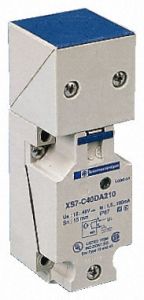 Telemecanique XS8C40MP230 Relay