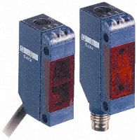 Telemecanique XUM0AKSAM8T Detector